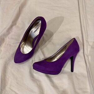 Women’s XAppeal Purple Jawbreaker Platform Stiletto Pump - size 9 (runs small)